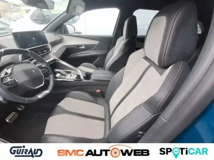 Photo 52 Peugeot 3008  Hybrid 225 e-EAT8
