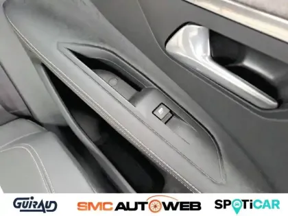 Photo 56 Peugeot 3008  Hybrid 225 e-EAT8