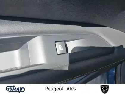 Photo 100 Peugeot 3008  Hybrid 225 e-EAT8