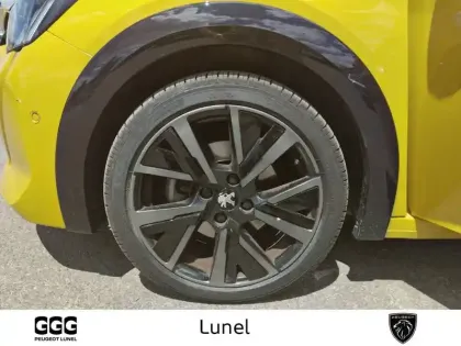 Photo 10 Peugeot 208  PureTech 130 S&S EAT8