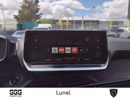 Photo 18 Peugeot 208  PureTech 130 S&S EAT8