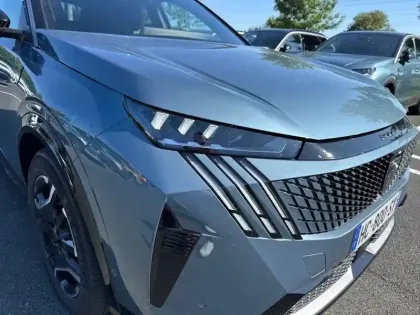 Photo 35 Peugeot 3008  Electrique 73 kWh 210 ch