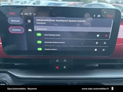 Photo 21 Fiat 600 e 54 kWh 156 ch