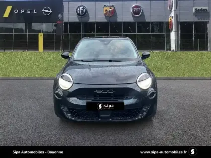 Photo 1 Fiat 600 e 54 kWh 156 ch