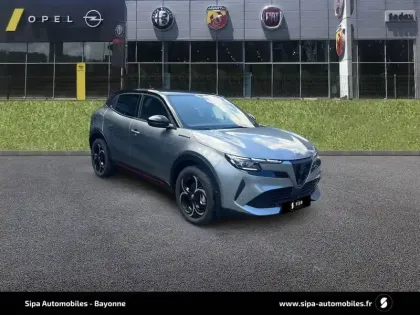Photo 46 Alfa Romeo Junior  1.2 Ibrida 136 ch eDCT6