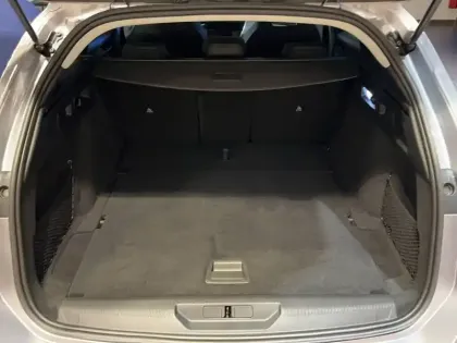 Photo 30 Peugeot 308  SW BlueHDi 130ch S&S EAT8