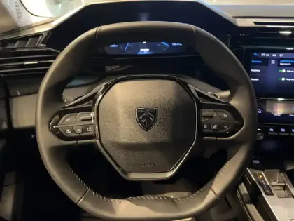 Photo 67 Peugeot 308  SW BlueHDi 130ch S&S EAT8