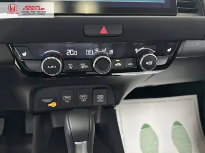 Photo 15 Honda Jazz  Crosstar e:HEV 1.5 i-MMD