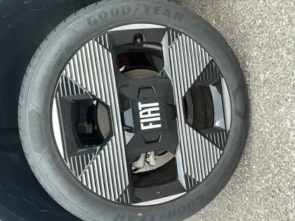 Photo 13 Fiat Grande Panda  e 83ch