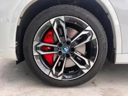 Photo 14 BMW X1  ieDrive20 204ch M Sport