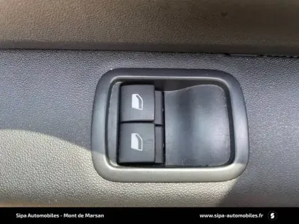 Photo 42 Citroën C3 Gén. III Ph2 C-Series 5