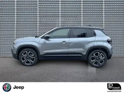 Photo 35 Jeep Avenger  1.2 Turbo T3 110 ch e-Hybrid BVR6