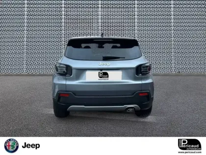 Photo 20 Jeep Avenger  1.2 Turbo T3 110 ch e-Hybrid BVR6