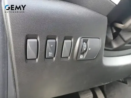 Photo 12 Renault Twingo  III Achat Intégral - 21