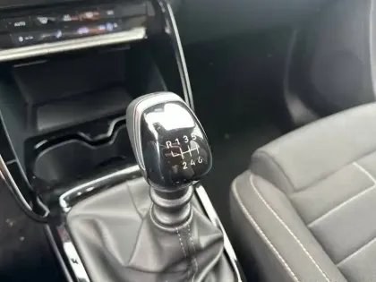 Photo 13 Citroën C3 Aircross  Turbo 100 BVM6