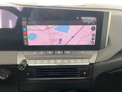 Photo 50 Opel Astra  Hybrid 180 ch BVA8