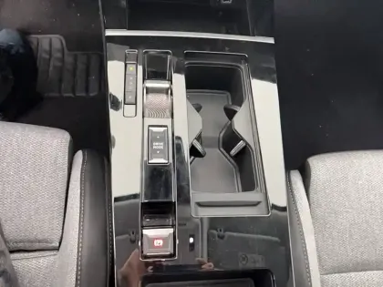 Photo 48 Opel Astra  Hybrid 180 ch BVA8