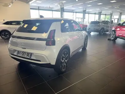 Photo 4 Renault 5 Renault  E-Tech Electrique 10 ch autonomie confort