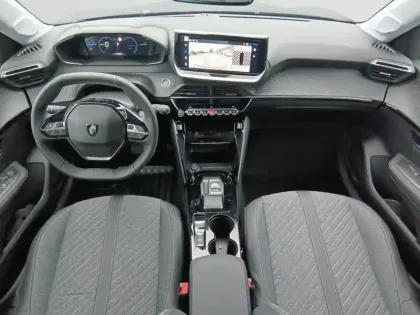 Photo 29 Peugeot 208  Electrique 50 kWh 136ch