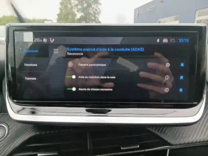 Photo 40 Peugeot 208  Electrique 50 kWh 136ch