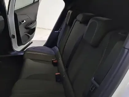 Photo 11 Peugeot 2008  Electrique 136 ch