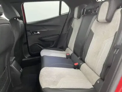 Photo 14 Peugeot 2008  Electrique 136 ch