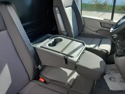 Photo 10 Volkswagen Crafter  Fg 30 L3H3 2.0 TDI 140ch Business Traction