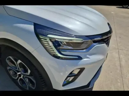 Photo 14 Renault Captur  1.6 E-Tech hybride rechargeable 160ch Intens -21