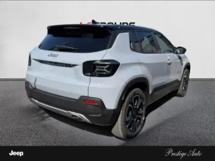 Photo 17 Jeep Avenger  1.2 Turbo T3 110ch MHEV Summit BVR6 eHybrid