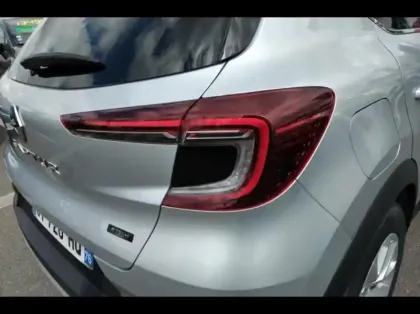 Photo 13 Renault Captur  1.6 E-Tech hybride 145ch Techno