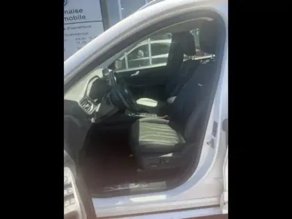 Photo 5 Ford Kuga  2.5 Duratec 190ch FHEV Vignale BVA i-AWD