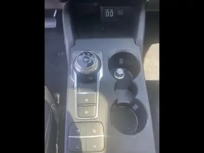 Photo 9 Ford Kuga  2.5 Duratec 190ch FHEV Vignale BVA i-AWD