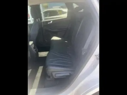 Photo 6 Ford Kuga  2.5 Duratec 190ch FHEV Vignale BVA i-AWD