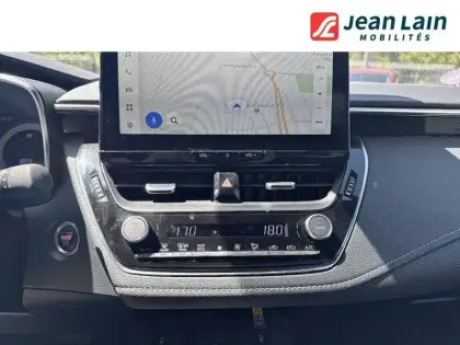 Photo 13 Toyota Corolla  Hybride 140ch