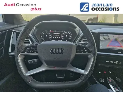 Photo 12 Audi Q4  e-tron 45 285 ch 82 kWh
