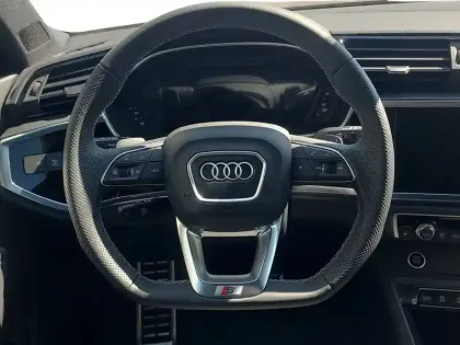 Photo 31 Audi Q3  Sportback 35 TFSI 150 ch S tronic 7