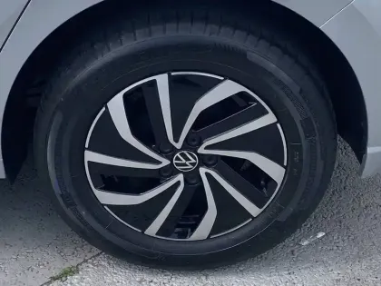 Photo 45 Volkswagen Polo  1.0 TSI 95 S&S DSG7