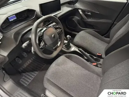 Photo 37 Peugeot 2008 Gén. II Ph2 Style 5