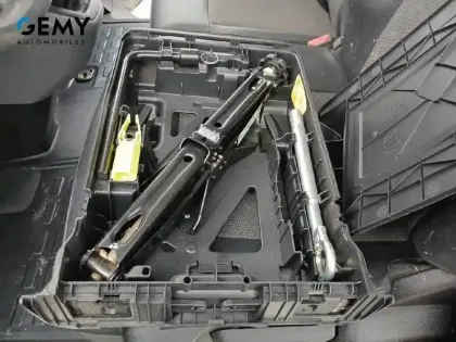 Photo 41 Peugeot Expert  FGN TOLE STANDARD 1.5 BLUEHDI 120 S&S BVM6