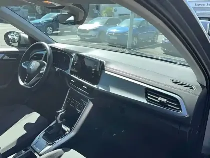 Photo 42 Volkswagen T-roc  1.5 TSI EVO 150 Start/Stop DSG7