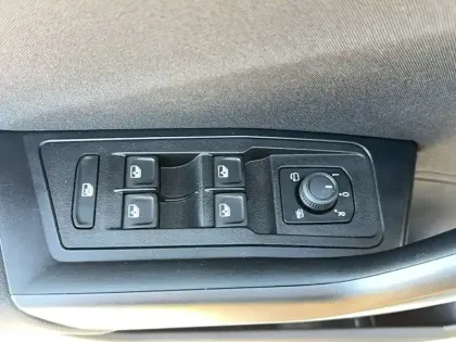 Photo 56 Volkswagen T-roc  1.5 TSI EVO 150 Start/Stop DSG7