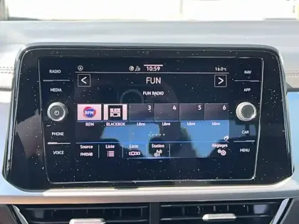 Photo 43 Volkswagen T-roc  1.5 TSI EVO 150 Start/Stop DSG7