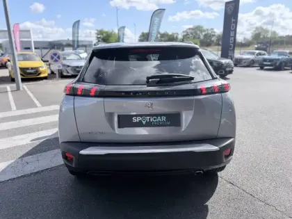 Photo 77 Peugeot 2008  BlueHDi 130 S&S EAT8