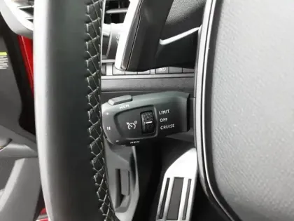 Photo 17 Peugeot 3008  Hybrid 225 e-EAT8