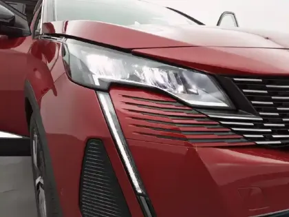 Photo 15 Peugeot 3008  Hybrid 225 e-EAT8