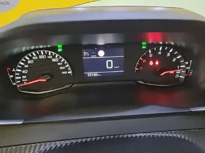 Photo 9 Peugeot 208  PureTech 100 S&S BVM6