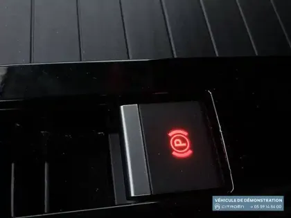 Photo 30 Citroën C4  Hybride 136 e-DCS6