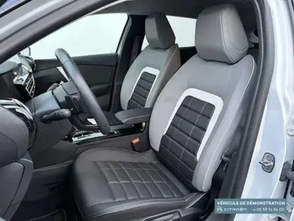 Photo 8 Citroën C4  Hybride 136 e-DCS6