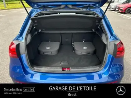 Photo 11 Mercedes Classe A  250 e 163+109ch AMG Line 8G-DCT