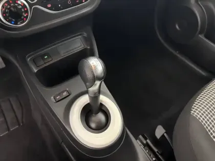 Photo 12 Renault Twingo  III Achat Intégral - 21